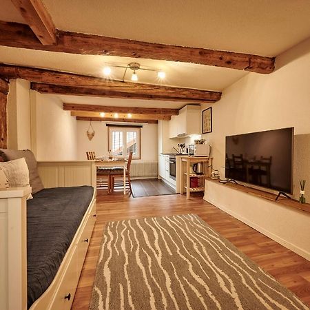 Lakeside Tiny House Brienz 布里恩茨 外观 照片